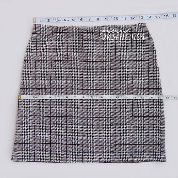 H&M Houndstooth Plaid Mini Jersey Skirt size S - Picture 4 of 8
